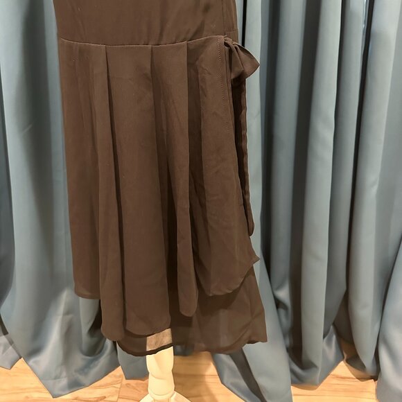 Vision for Innovation Black Performance Dress - Picture 4 of 10